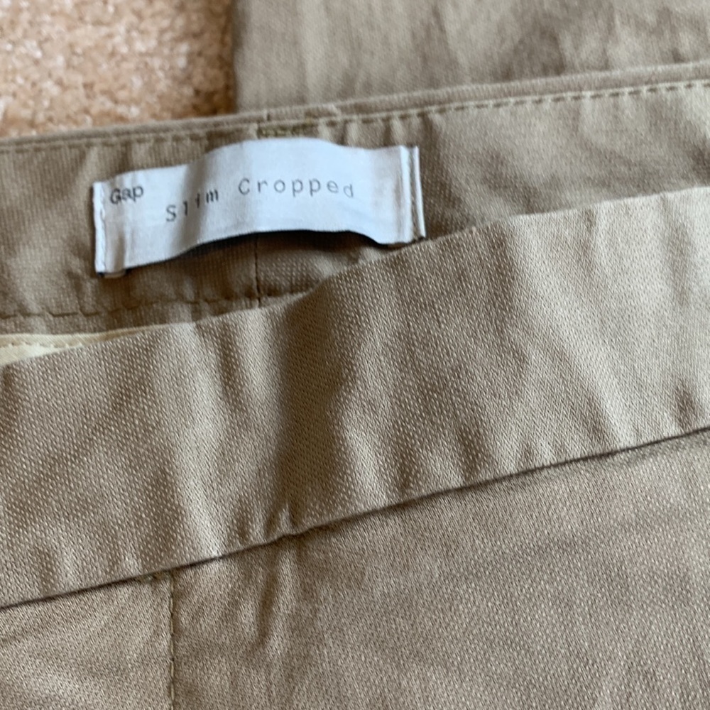 GAP Slim Cropped Khaki Size 16R Stretch EUC - Picture 2 of 7